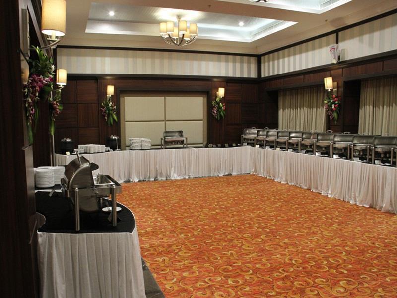 Quality Inn Viha Kumbakonam Extérieur photo